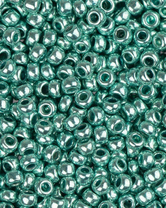 10/0 Czech Seed Beads Green Metallic 22g